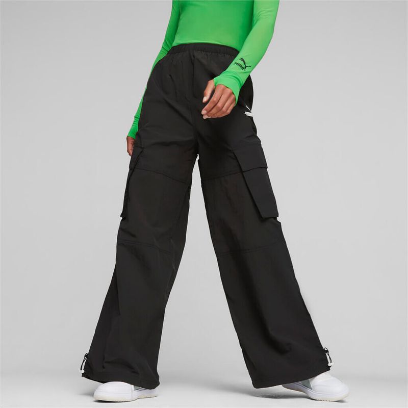 621433_01_puma_pants_dare_to_relaxed_woven_p_dama_3.jpg