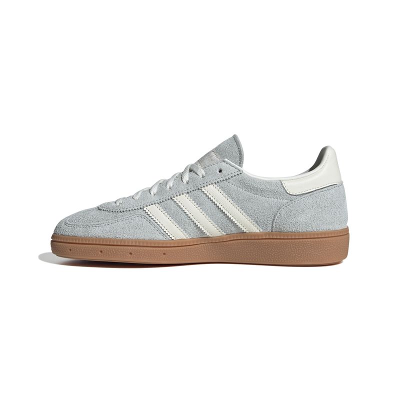 IF6491_5_FOOTWEAR_Photography_Side-Medial-Center-View_white.jpg