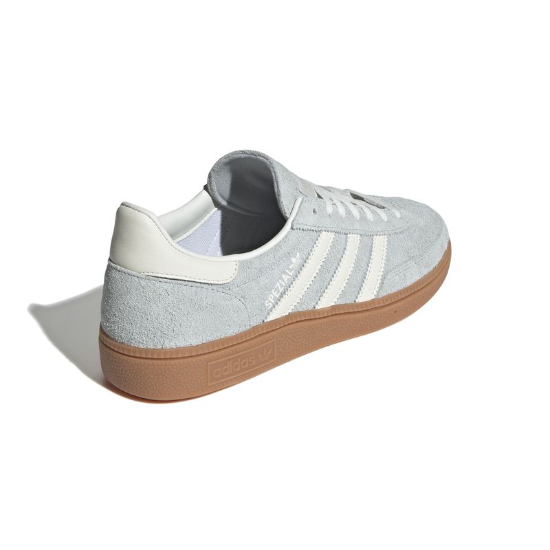 IF6491_7_FOOTWEAR_Photography_Back-Lateral-Top-View_white.jpg