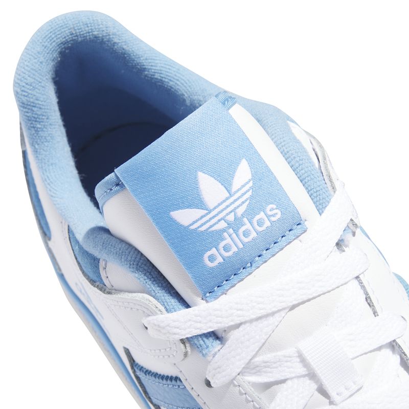 IH7832_8_FOOTWEAR_Photography_Detail-View-1_white.jpg