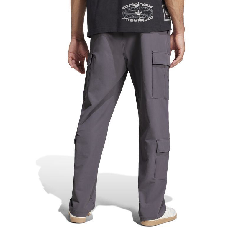 IZ4845_4_APPAREL_On-Model_Back-View_white.jpg