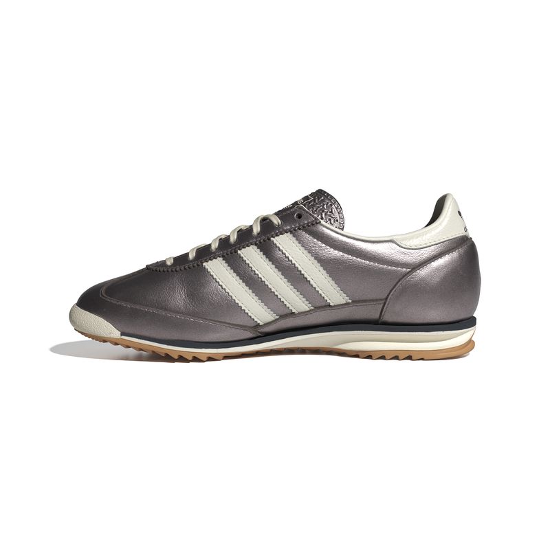 JH6364_5_FOOTWEAR_Photography_Side-Medial-Center-View_white.jpg