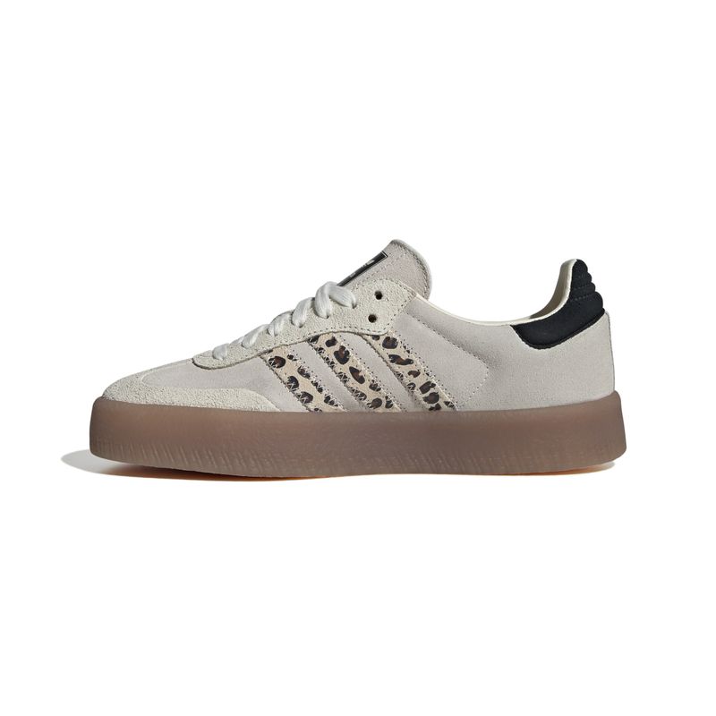 JI4226_5_FOOTWEAR_Photography_Side-Medial-Center-View_white.jpg