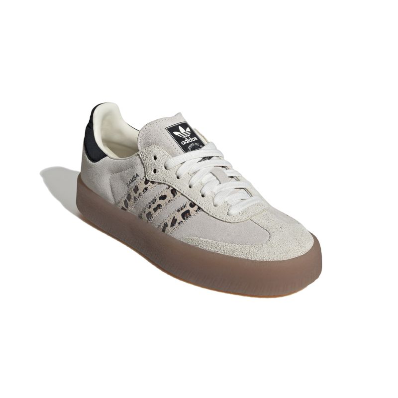JI4226_6_FOOTWEAR_Photography_Front-Lateral-Top-View_white.jpg