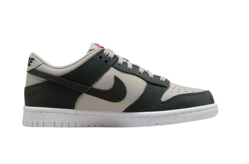 fz1000_001_nike_calzado_dunk_low_p_juvenil_m_1.jpg