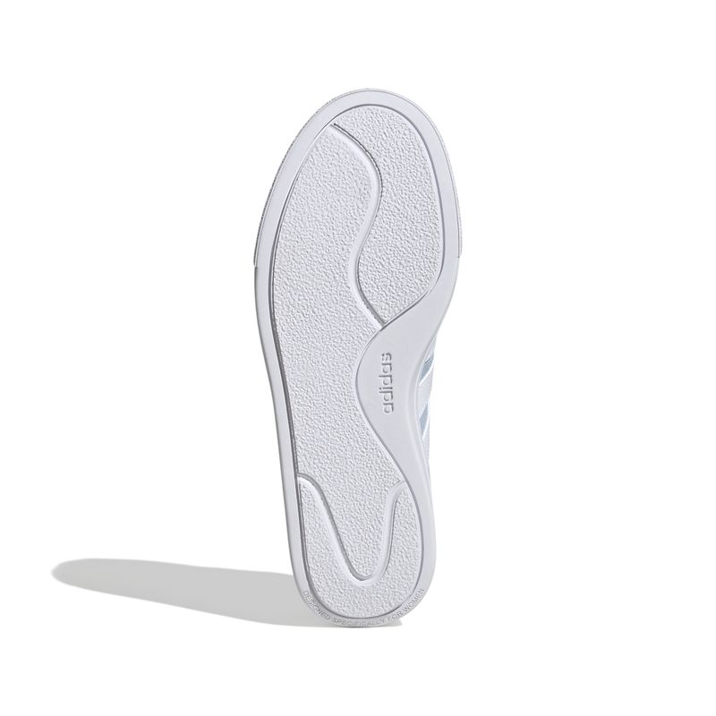 IG8612_4_FOOTWEAR_Photography_Bottom-View_white.jpg