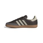 ID1481_5_FOOTWEAR_Photography_Side-Medial-Center-View_white.jpg
