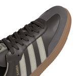 ID1481_8_FOOTWEAR_Photography_Detail-View-1_white.jpg
