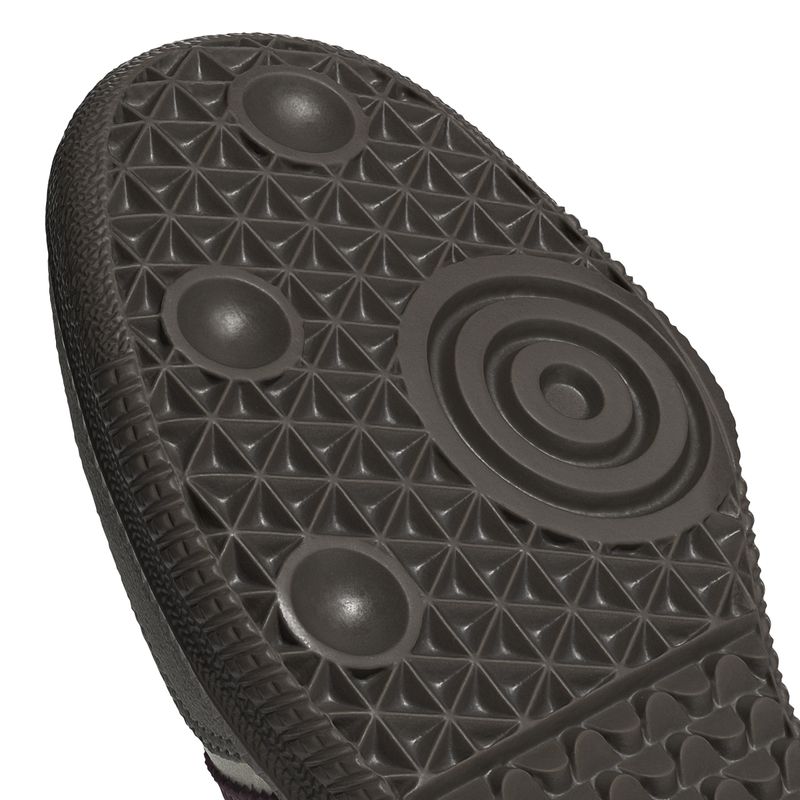 ID1482_9_FOOTWEAR_Photography_Detail View 2_white.jpg