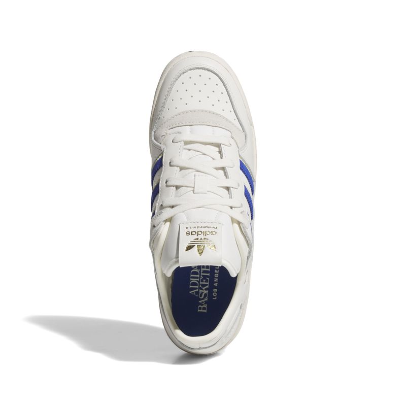 IF7219_3_FOOTWEAR_Photography_Top-Portrait-View_white.jpg