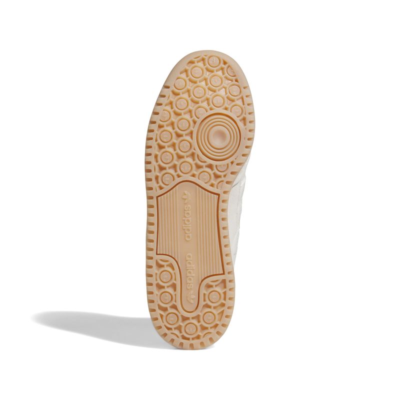 IF7219_4_FOOTWEAR_Photography_Bottom-View_white.jpg