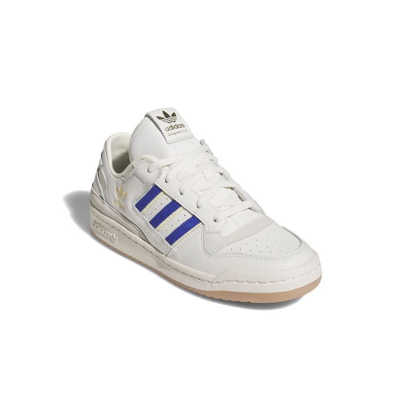 IF7219_6_FOOTWEAR_Photography_Front-Lateral-Top-View_white.jpg