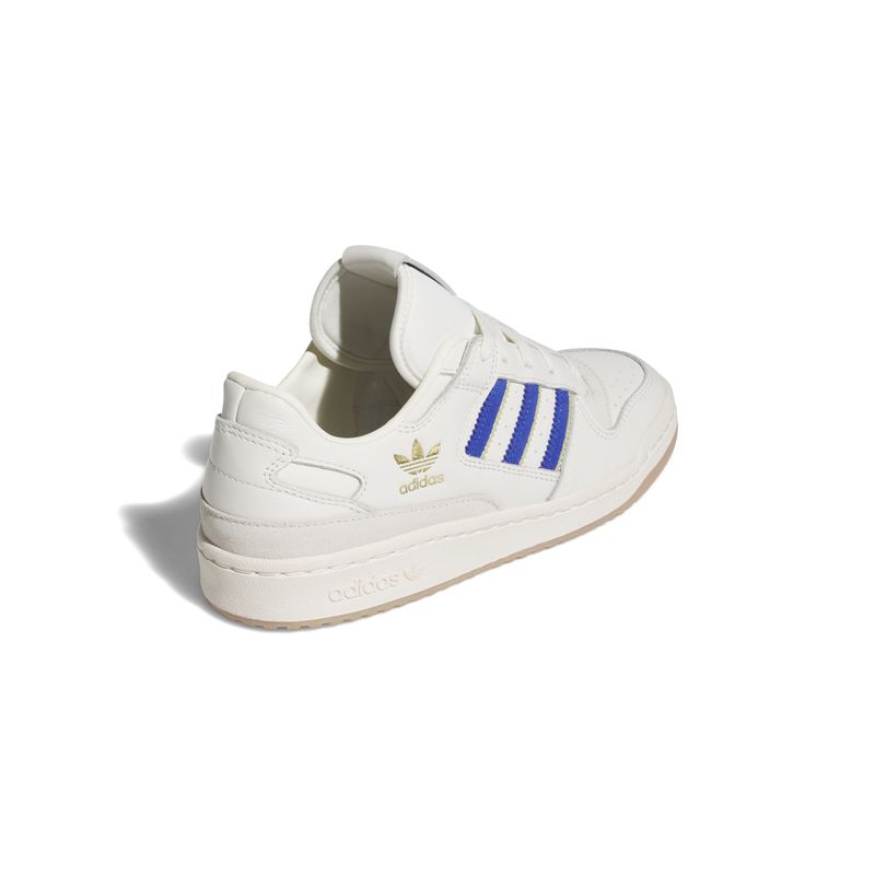 IF7219_7_FOOTWEAR_Photography_Back-Lateral-Top-View_white.jpg