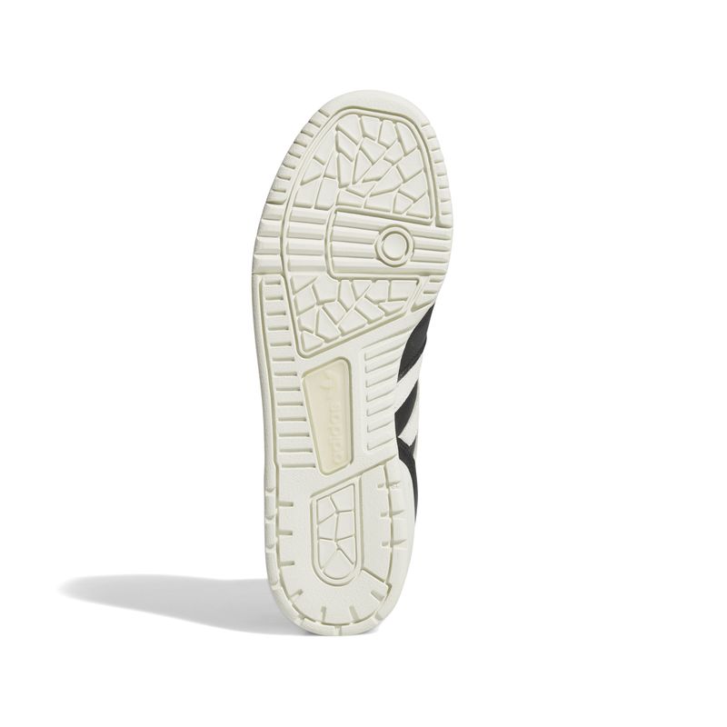 IH2779_4_FOOTWEAR_Photography_Bottom-View_white.jpg