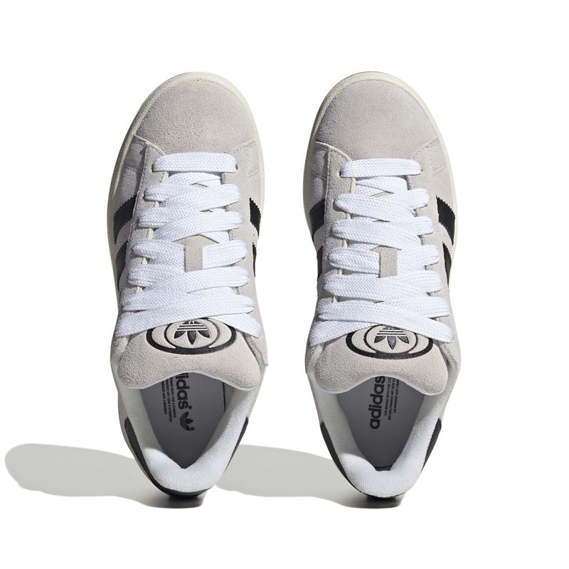 GY0042_3_FOOTWEAR_Photography_Top Portrait View_white.jpg