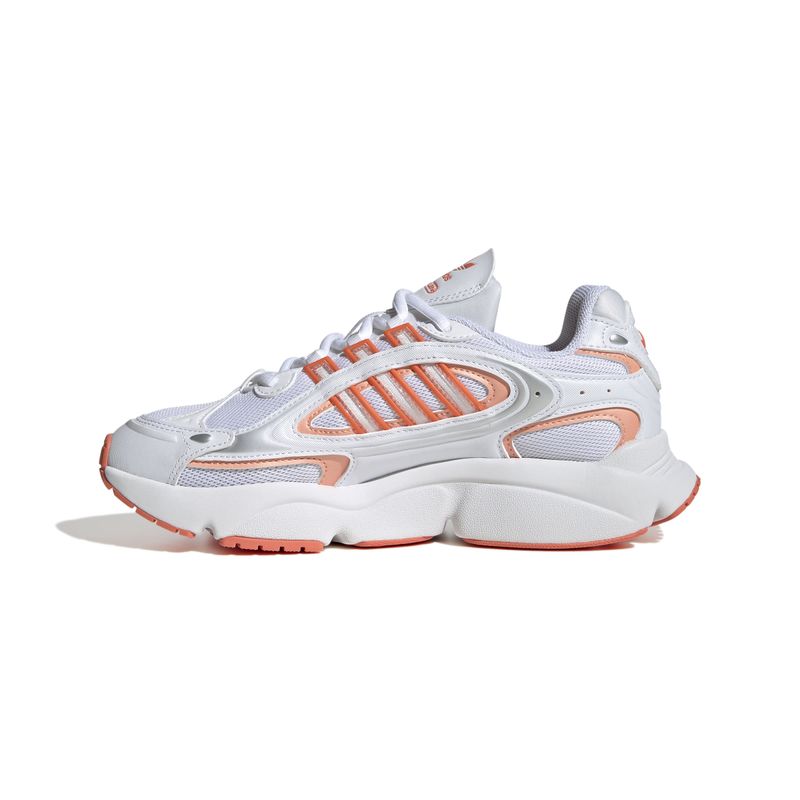 JH5642_5_FOOTWEAR_Photography_Side-Medial-Center-View_white.jpg