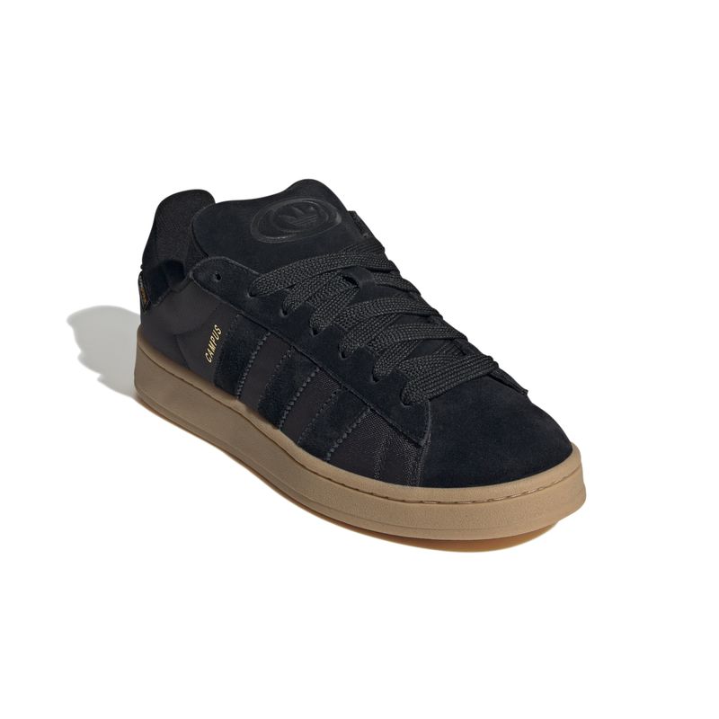 JH7607_6_FOOTWEAR_Photography_Front-Lateral-Top-View_white.jpg
