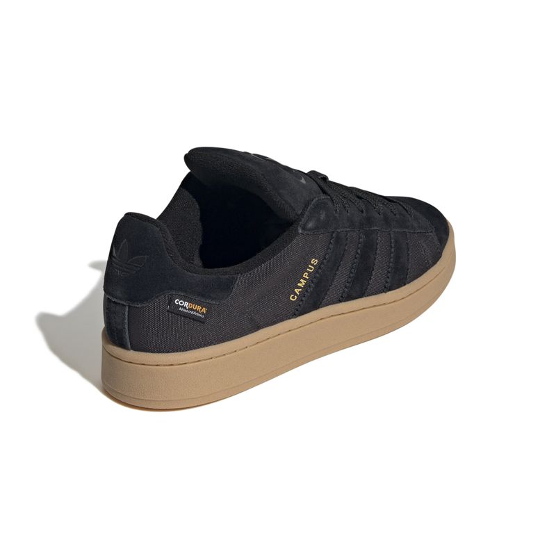 JH7607_7_FOOTWEAR_Photography_Back-Lateral-Top-View_white.jpg
