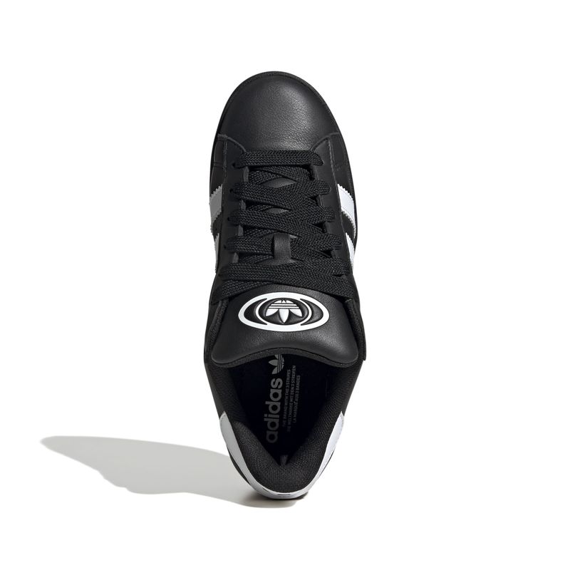 JP9997_3_FOOTWEAR_Photography_Top-Portrait-View_white.jpg