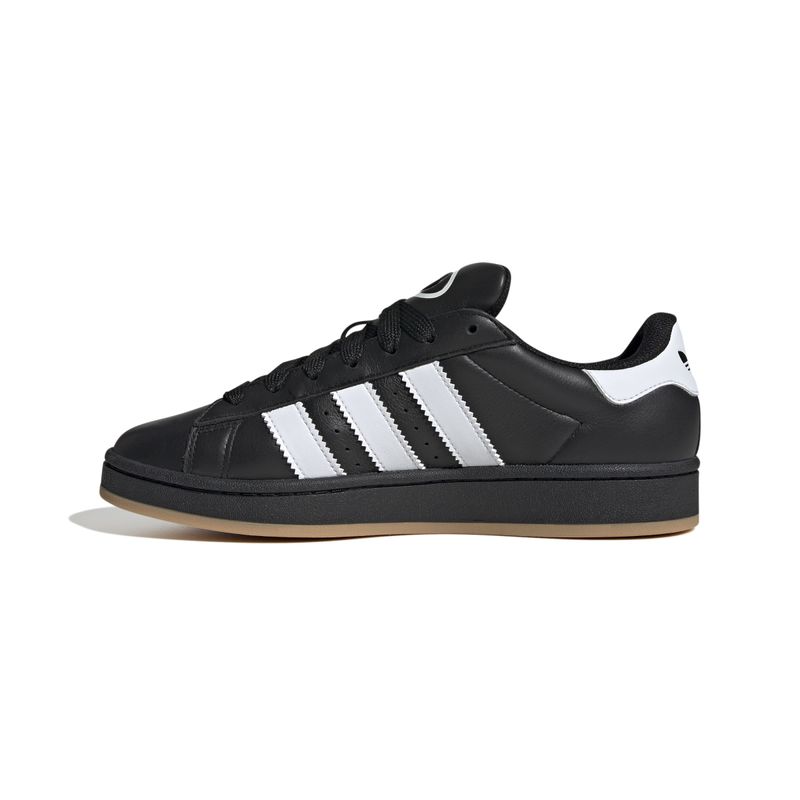 JP9997_5_FOOTWEAR_Photography_Side-Medial-Center-View_white.jpg