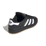 JP9997_7_FOOTWEAR_Photography_Back-Lateral-Top-View_white.jpg