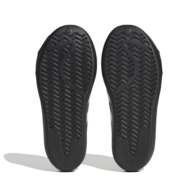HQ8752_4_FOOTWEAR_Photography_Bottom View_white.jpg