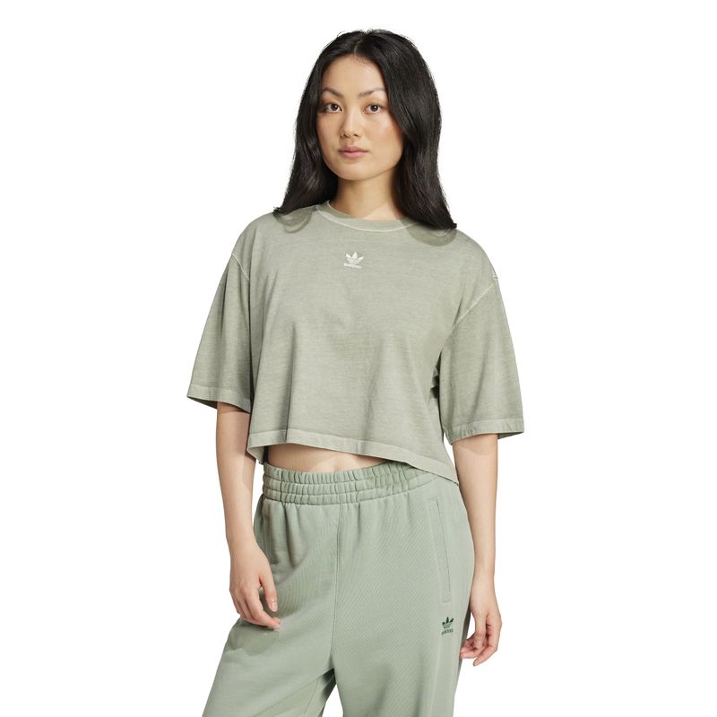 JD5338_2_APPAREL_On Model_Standard View_white.jpg