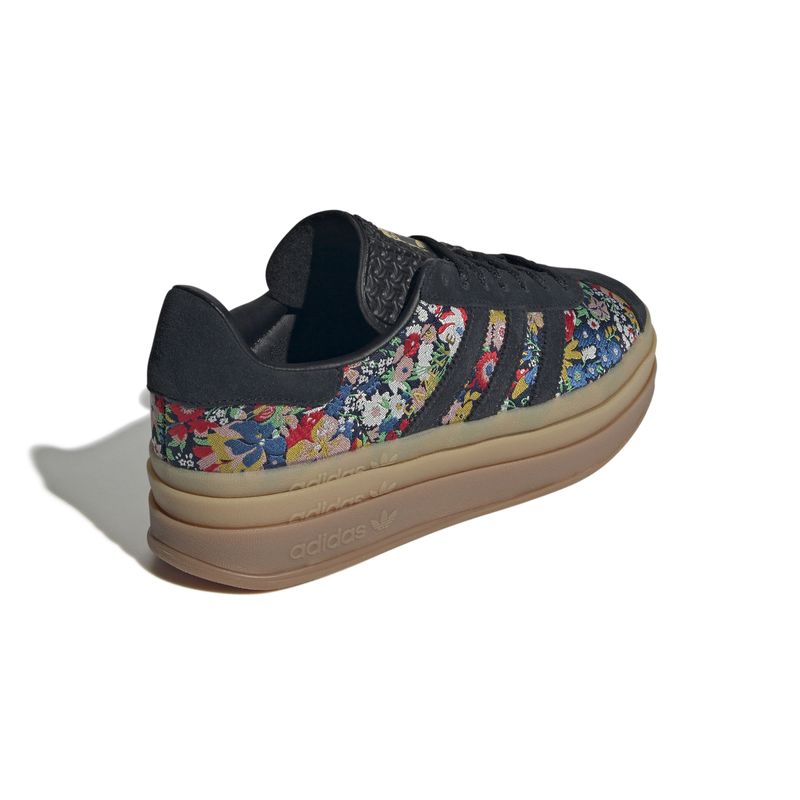 JI2572_7_FOOTWEAR_Photography_Back Lateral Top View_white.jpg