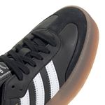 JI1350_9_FOOTWEAR_Photography_Detail-View-2_white.jpg