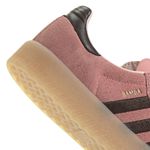 JH8834_8_FOOTWEAR_Photography_Detail View 1_white.jpg