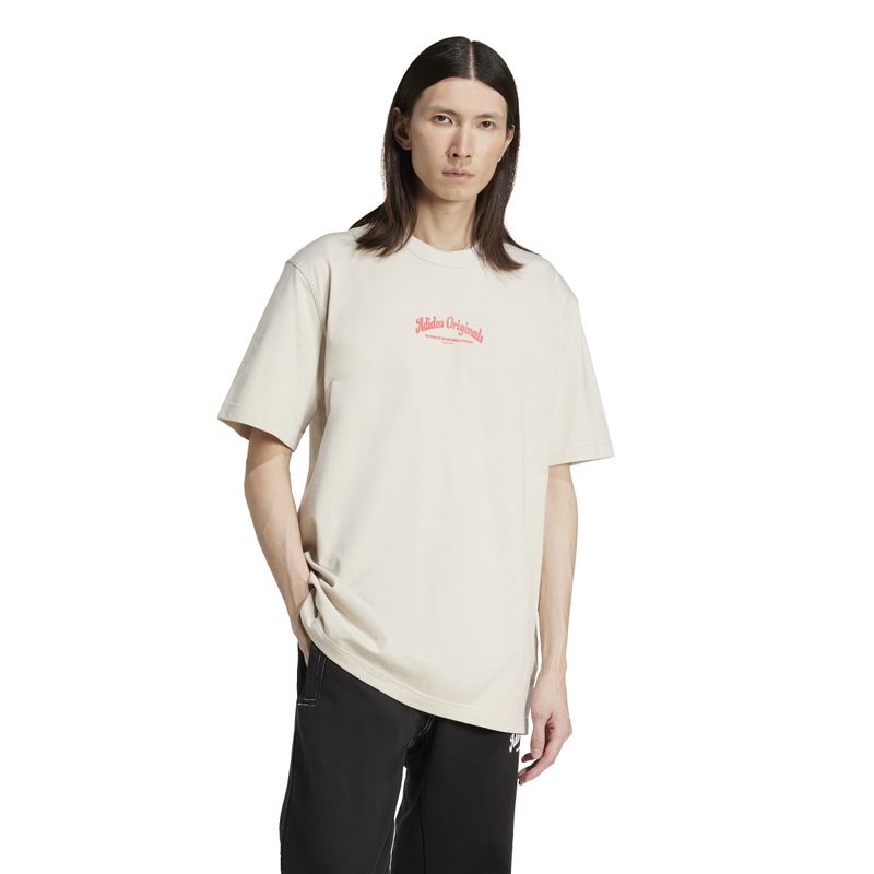 JD0667_2_APPAREL_On Model_Standard View_white.jpg