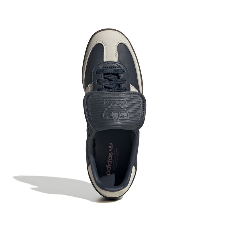 JH5705_3_FOOTWEAR_Photography_Top Portrait View_white.jpg