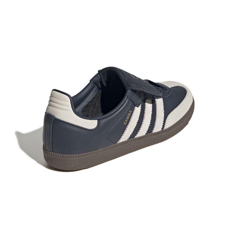 JH5705_7_FOOTWEAR_Photography_Back Lateral Top View_white.jpg