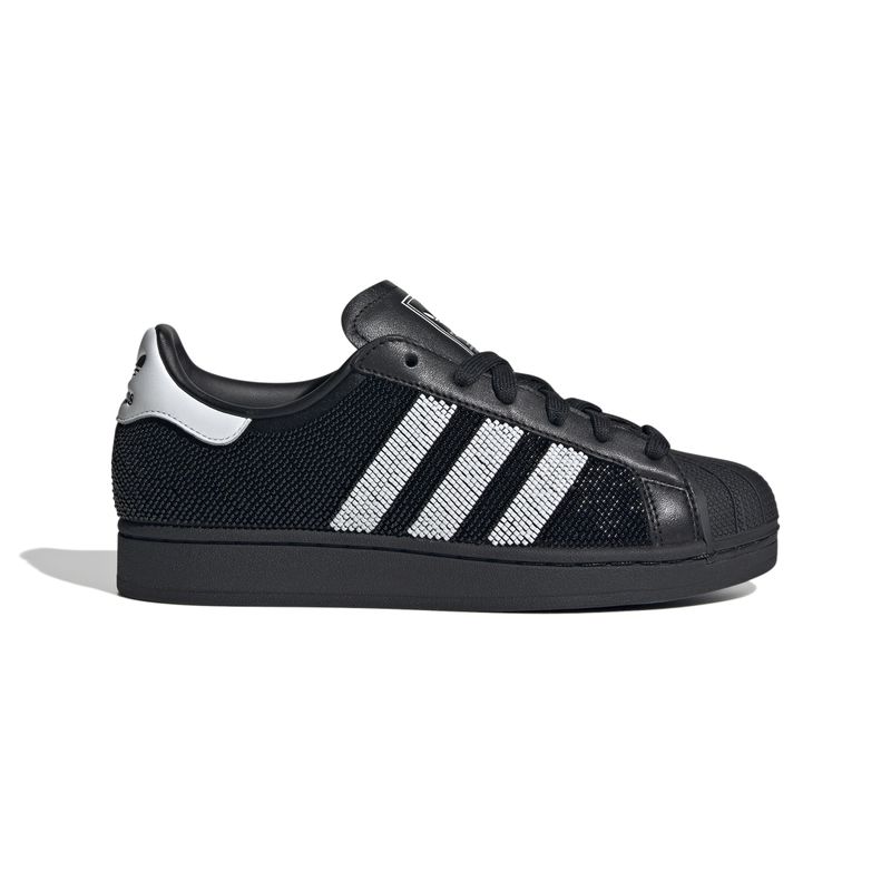 JH7098_1_FOOTWEAR_Photography_Side-Lateral-Center-View_white.jpg