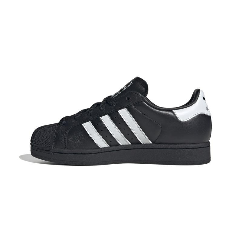 JH7098_5_FOOTWEAR_Photography_Side-Medial-Center-View_white.jpg
