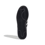 JI0124_4_FOOTWEAR_Photography_Bottom-View_white.jpg