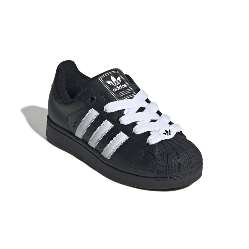 JI0216_6_FOOTWEAR_Photography_Front Lateral Top View_white.jpg