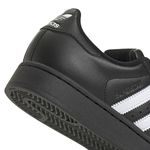 JI0216_9_FOOTWEAR_Photography_Detail View 2_white.jpg