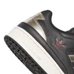 JI3270_8_FOOTWEAR_Photography_Detail View 1_white.jpg