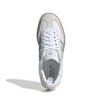 JP5609_3_FOOTWEAR_Photography_Top Portrait View_white.jpg