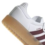JP5610_9_FOOTWEAR_Photography_Detail-View-2_white.jpg