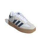 JQ7440_6_FOOTWEAR_Photography_Front Lateral Top View_white.jpg