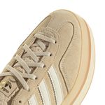JQ7666_9_FOOTWEAR_Photography_Detail-View-2_white.jpg