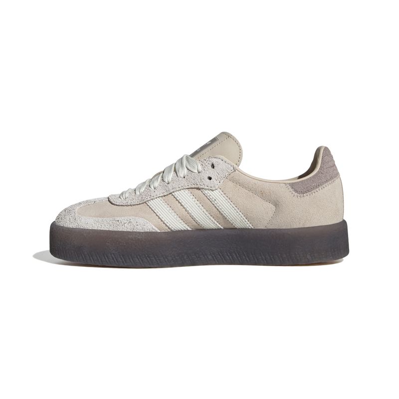 JI3882_5_FOOTWEAR_Photography_Side Medial Center View_white.jpg