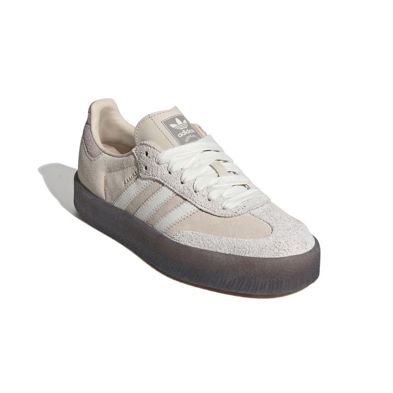 JI3882_6_FOOTWEAR_Photography_Front Lateral Top View_white.jpg