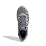 JR5154_3_FOOTWEAR_Photography_Top Portrait View_white.jpg