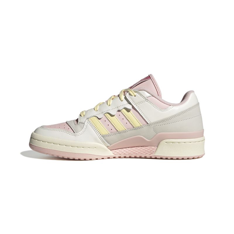 JR8032_5_FOOTWEAR_Photography_Side-Medial-Center-View_white.jpg
