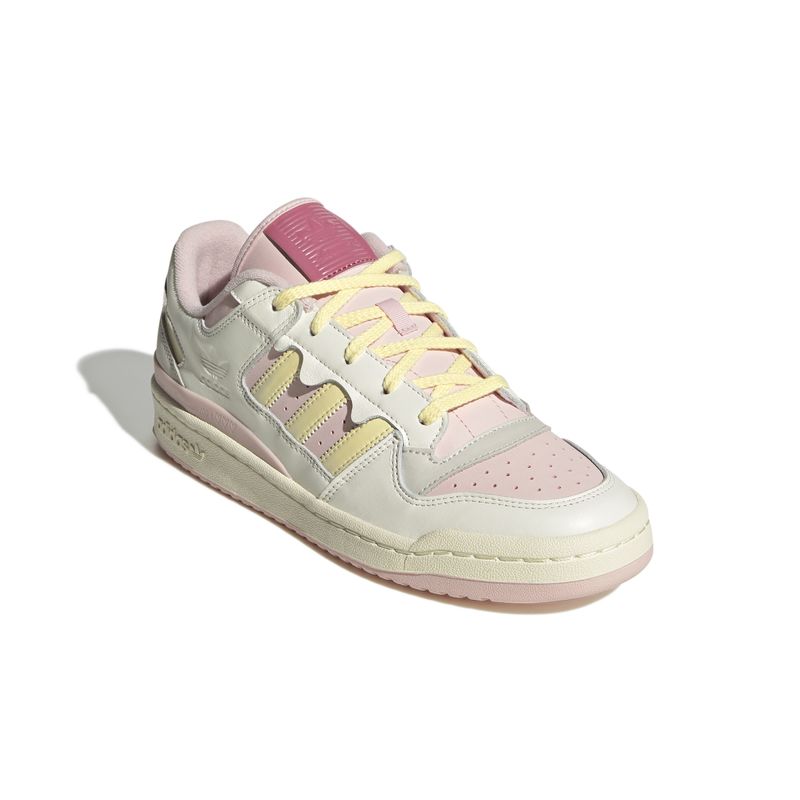 JR8032_6_FOOTWEAR_Photography_Front-Lateral-Top-View_white.jpg