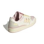 JR8032_7_FOOTWEAR_Photography_Back-Lateral-Top-View_white.jpg