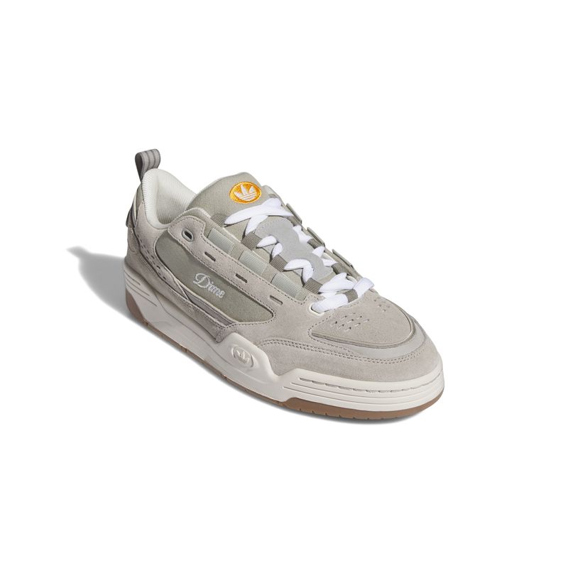 IE4012_6_FOOTWEAR_Photography_Front Lateral Top View_white.jpg